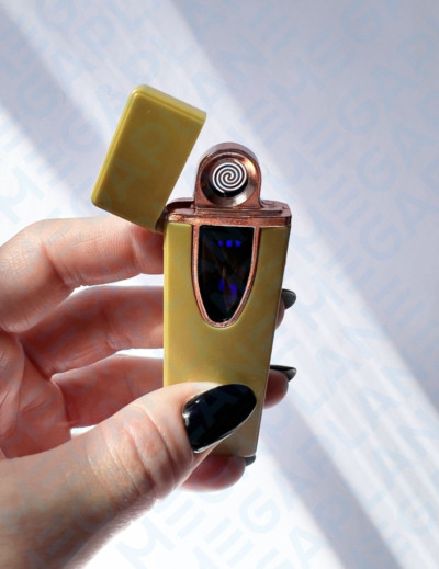 Зажигалка электронная с зарядкой от USB, желтая